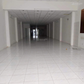 Nhà mặt tiền kinh doanh Nguyễn Trung Trực