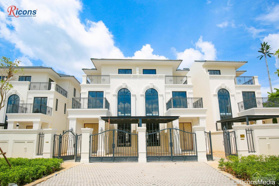 Chính chủ bán biệt thự song lập zone 4.2 giá 10,5 tỷ tốt nhất SwanBay, vị trí rất đẹp gần clubhouse