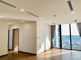 Giá thuê 13tr/th 2PN 2WC có 3 máy lạnh, bếp, máy hút mùi, rèm tại CH Eco Green. LH: 0902 651 035