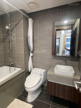 Căn hộ chung cư tại Toà nhà Vườn Đào, 8,6 tỷ VND, 128m2 - bao đẹp, uy tín, siêu hiếm