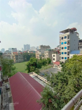 Bán 136m2 đất Giáp Nhất - Quan Nhân - ngõ 4m thông - ô tô qua nhà view sân chơi cực đẹp - 18.x tỷ