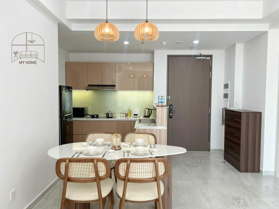 Cho thue căn hộ Cardinal Court. Căn góc, lầu cao. Loại 2 phòng ngủ. Giá rẻ 25 tr/th. 0934 167 008