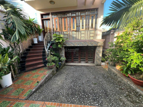 Chính chủ cho thuê nhà mặt tiền 203 Đặng Văn Bi, 1 trệt - 5 lầu, 180m2