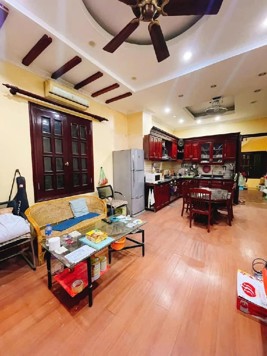 Nhà mặt phố BA ĐÌNH 70m2 x 7 tầng thang máy.