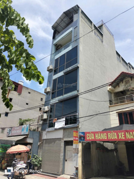 Nhà mặt phố Trâu Quỳ đối diện KTX đại học Nông Nghiệp 1 xây 5 tầng có thang máy 121m2