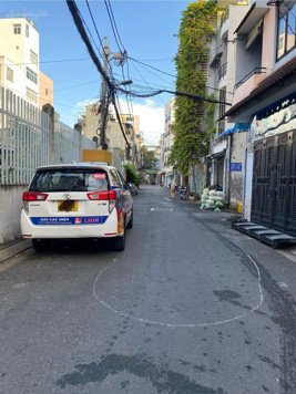 Đi định cư Mỹ bán gấp nhà, diện tích 93,8m2 chỉ 7,9 tỷ. Nhà 2 tầng đường Lê Lợi, Gò Vấp