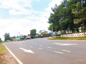 KẸT TIỀN GẤP SANG LẠI MẢNH 2650m2 (2 SHR) GIÁ 190 TRIỆU (BAO SỔ) GẦN TRƯỜNG, CHỢ, KCN 300ha SẦM UẤT