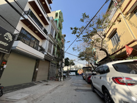 CHỦ CẦN BÁN GẤP NHÀ THỊNH LIỆT 50m 6 tầng thang máy khu vực gần đường 30m gần quận uỷ 16 tỷ.