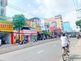 Bán nhà vị trí KDMB ngang 10x30 MT Huỳnh Tấn Phát Q7 giá 72 tỷ còn TL