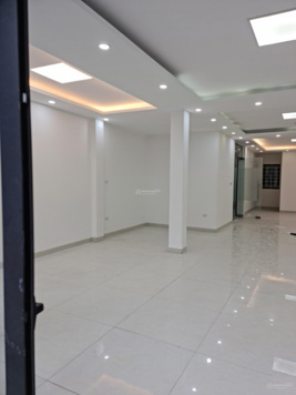 Cho thuê shop 96m2 x 6 tầng tại Mặt đường Hàm Nghi, Mỹ Đình. 6x/tr/tháng, LH: 0985 643 750