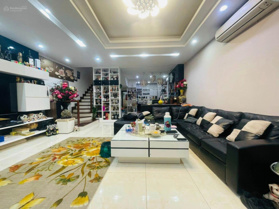 Cần bán liền kề tiêu chuẩn Botanic Gamuda - giá tốt nhất - tiện ích đầy đủ