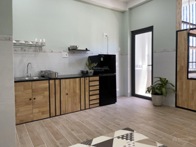 Cho thuê phòng full nội thất 30m2 có ban công thoáng mát 5,3tr/tháng, LH: 0938 565 114Chị Linh)