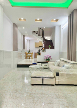 Chính chủ cho thuê nhà HXH 230/3A Phan Văn Trị P. 11 Q. Bình Thạnh