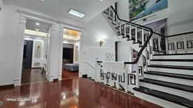 Gia đình cần bán gấp biệt thự KĐT Mỹ Đình 2. DT 200m2 x 4T - MT 12m - giá 47 tỷ