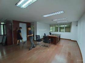 Cho thuê nhà biệt thự phố Nguyễn Cơ Thạch - Mỹ Đình. DT 170m2*6T, 1H*MT 10m. Giá 50tr/th