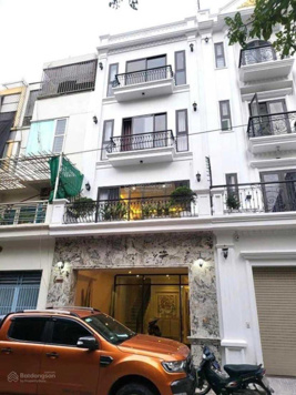 Nhà phân lô Hoàng Cầu 65m2x5T MT 5m, ô tô đỗ cửa cho thuê nhiều mô hình giá tốt 21 tr/th 0968 063 506