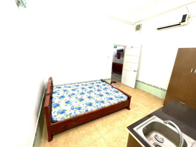 Cần cho thuê phòng đầy đủ nội thất giá 2tr4 bao rẻ nhất khu