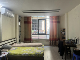 Chính chủ cho thuê phòng 30m2 tại 189 Hoàng Hoa Thám Ba Đình LH 0989 414 106