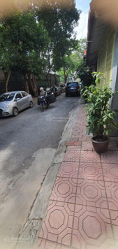 Bán nhà riêng tại Phú Thượng, Tây Hồ, Hà Nội. Giá 150 triệu / m2, sổ đỏ nở hậu