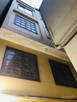 3,8 tỷ nhà 4 tầng đường Mỹ Đình - dân xây - gần ô tô - DT 22m2 x 5 tầng 3 ngủ. Đủ công năng