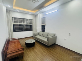 Bán nhà dân xây 36m2x5T có ban công, ngõ nông rộng gần ô tô tại Mỹ Đình Nam Từ Liêm - nhỉnh 6 tỷ