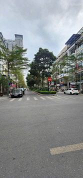 Bán Liền kề HD Mon City, Hàm Nghi 120m2 x 6T mặt đường đôi hoàn thiện full nội thất cực đẹp.