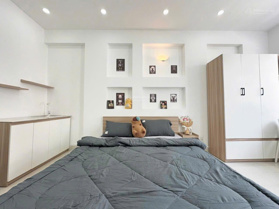 Phòng mới xây, MIỄN PHÍ T12 và lễ Tết. Full nội thất - có ban công. Ngay chợ Trần Hữu Trang