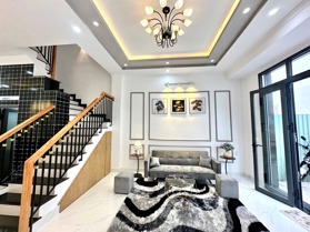 Bán Nhà HXH Nguyễn Thượng Hiền, 5 Tầng ,50m2, phường 5, quận Bình Thạnh, giá 8.4 Tỷ