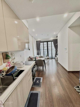 Chính chủ cần tiền bán gấp căn 2PN 2WC Masteri West Heights giá sốc 3,4 tỷ bao toàn bộ thuế phí