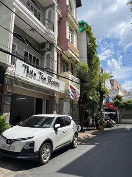 Cần bán nhà hẻm xe hơi đường Nguyễn Xí Phường 26 Bình Thạnh 4,2x15m 1 trệt 2 lầu BTCT 9,9 tỷ (TL)