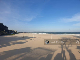 Kẹt tiền gia đình tôi cần bán 203m2 100% thổ cư mặt tiền biển Nguyễn Đình Chiểu, Hàm Tiến