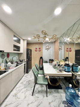 Nguyễn Thượng Hiền - Nhà Phú Nhuận đẹp lộng lẫy 33m2, 4 tầng, hẻm 3m, sát mặt tiền, giá tốt 5.99 tỷ