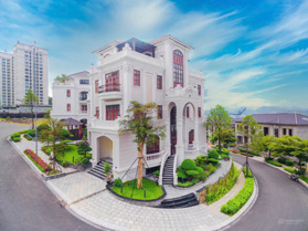 Bán biệt thự Đồi Hải Quân Hạ Long pháp lý sổ lâu dài 611,2m2 giá 21,8 tỷ đã có sổ 0982 527 666