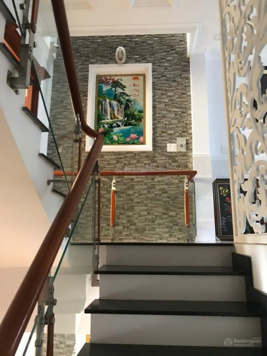 Bán nhà mặt tiền đường Mai Văn Vĩnh, P Tân Quy, Quận 7, 5 lầu, thang máy, giá 20 tỷ