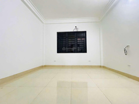 Chính chủ bán gấp nhà đẹp - cực hiếm tại Ngọc Thuỵ - Long Biên