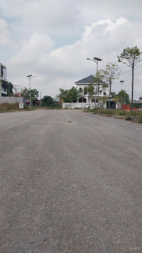 Chính chủ bán lô đầu ve 2 mặt tiền MB quảng trường Bà Triệu - Yên Định - Thanh Hóa