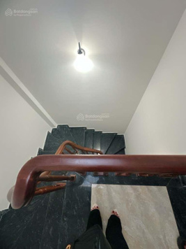 Chính chủ bán gấp nhà mới 5 tầng cực đẹp tại Ngọc Thuỵ - Long Biên. Ô tô đỗ cửa, 4 PN, 2 thoáng