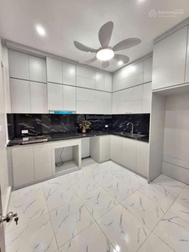 Sang tay nhà đẹp, Tôn Đức Thắng - Đống Đa. DT 35m2 - 4MT nhà 4 tầng giá ưu đãi 7,68 tỷ. Sẵn sổ bán