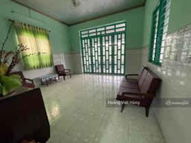 Chủ chuyển nơi ở cần nhượng lại nhà vườn trái cây mặt tiền đường nhựa cực đẹp gần 2500m2 giá 7,8tỷ