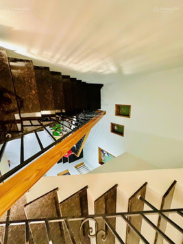 Bán gấp nhà 3 tầng, gần ngay Đặng Văn Bi, oto ngủ trong nhà, hoàn công đầy đủ