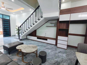 Hot bán nhà 3 tầng gần trường THPT chuyên Lam Sơn, phường Đông Sơn, TP Thanh Hóa