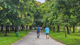 Bán nhà sát mặt tiền 90m2, ngang 10m - vị trí trung tâm, tiện nghi đầy đủ