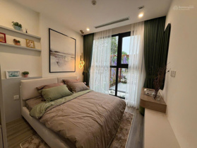 Cần bán căn 2PN chung cư Vinhomes tầng 12 ban công view công viên đường Nguyễn Hoàng LH 0961 979 116