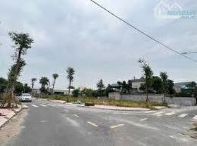 Nhỉnh 4tỷ có ngay thửa đất vuông vắn tại thị trấn Quang Minh, Mê Linh, Hà Nội