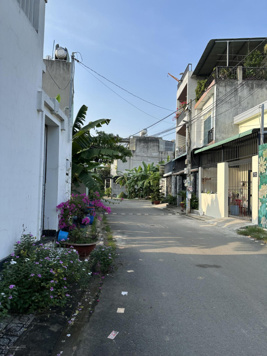 Đất thổ cư đẹp 73m2, sổ riêng, đường oto tận nhà, Nguyễn Duy Trinh, Long Trường, Quận 9 giá 2 tỷ 55