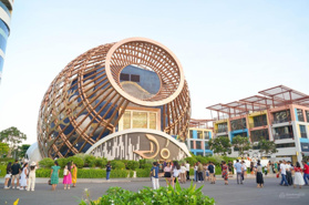 Căn hộ studio view biển + bán đảo tỷ phú 6 sao cam kết 12%/2năm