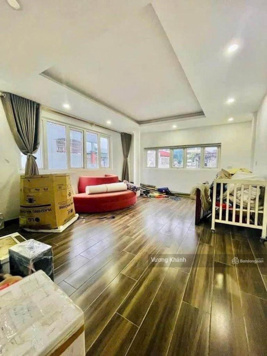 Phân lô Trung Kính lớn - DT 40m2 - Vỉa hè ô tô tránh - kinh doanh - Giá 13.9 tỷ