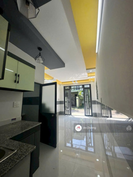 Bán nhà chính chủ 1 trệt 1 lầu ngay KCN Xuyên Á giá mong muốn 690tr bao sổ công chứng