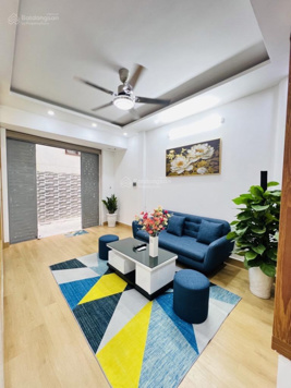 Bán nhà riêng tại Đại Kim, 7 tỷ, 40m2, 6 tầng cực chất