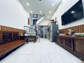 Phố hot Hào Nam nhà đẹp ngõ rộng thông thoáng